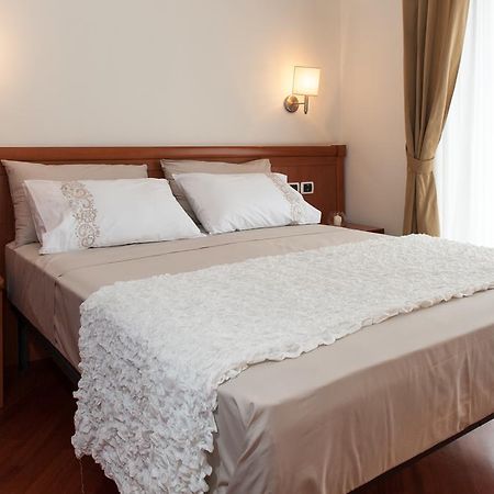 شقة Residenza Il Parco 3 روما المظهر الخارجي الصورة
